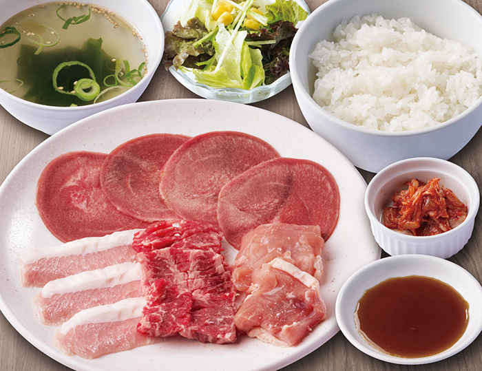 定番4種盛りランチ